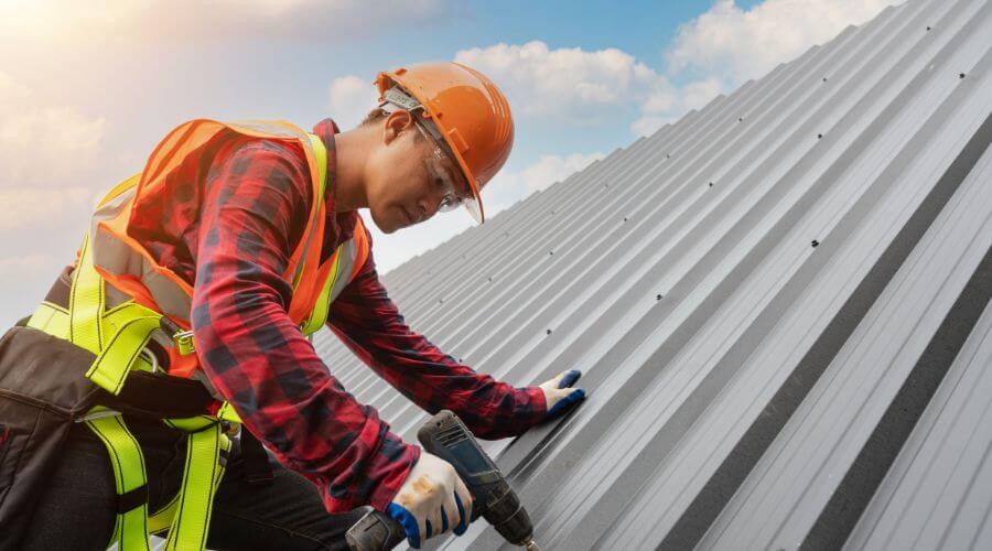Owens Corning roofing contractor in Hoskinston, KY